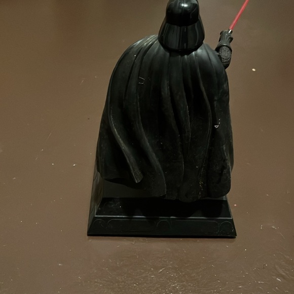 Darth Vader Bank - Picture 2 of 3